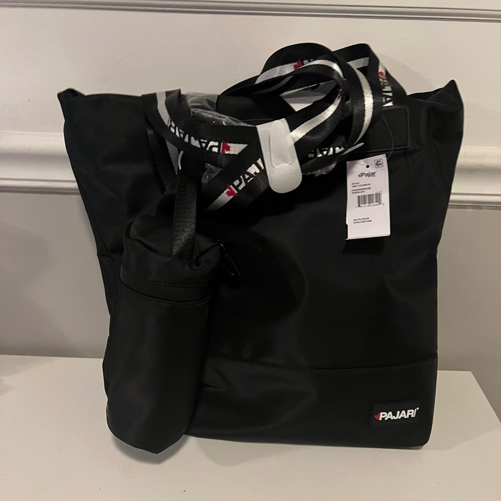 Pajar tote bag with attached water bottle holder